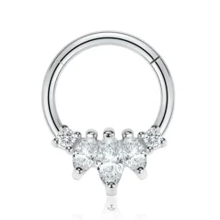 Kolczyk clicker srebrny z białymi cyrkoniami - K-038