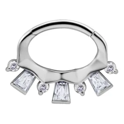 Kolczyk clicker srebrny z białymi Premium Zirconia - K-046