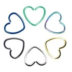 Kolczyk Continuous Rozginane serce czarne - CON-002