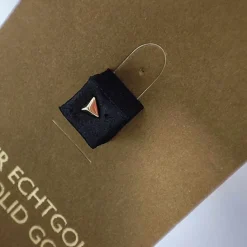 Nakrętka złoto 18K - trójkąt piramida - GD18K-015