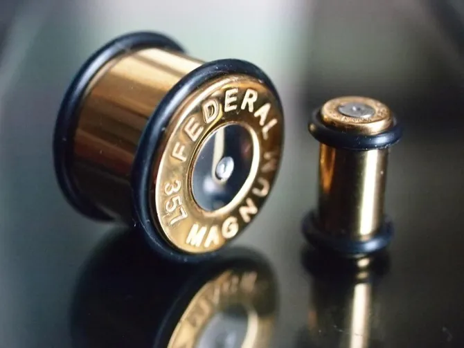 Plug ozdobny łuska magnum - PT-098