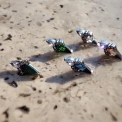 Tytanowa nakrętka z białymi cyrkoniami - srebrna - TNA-010