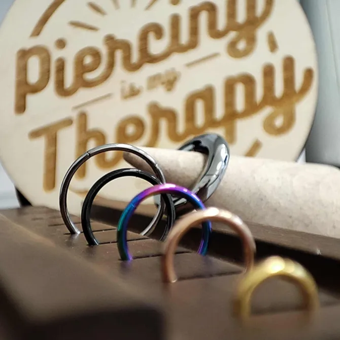 Tytanowe kółko różowe złoto segment CLICKER - TK-001