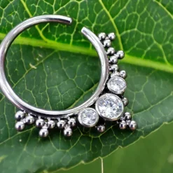 Tytanowe rozginane kółko Continuous - ozdobne - TK-027