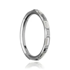 Tytanowy kolczyk clicker kółko z białymi cyrkoniami - srebrny - TK-002