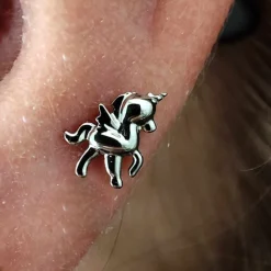 Tytanowy kolczyk labret jednorożec - srebrny - TGW-176