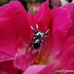 Tytanowy kolczyk labret pająk z czarną cyrkonią - srebrny - TGW-140