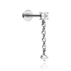 Tytanowy kolczyk labret srebrny z łańcuszkiem i białymi cyrkoniami
