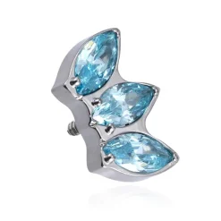 Tytanowy kolczyk labret z niebieskimi cyrkoniami - srebrny